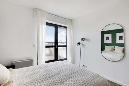 Stanza privata in 9 Rue de l'Abreuvoir, 92400 Courbevoie, France, immagine 5 di 16