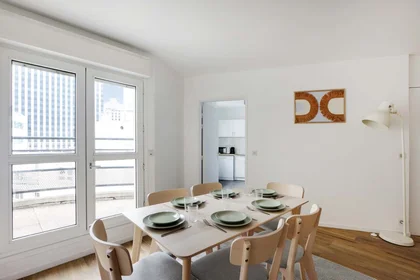 Stanza privata in 9 Rue de l'Abreuvoir, 92400 Courbevoie, France, immagine 12 di 15
