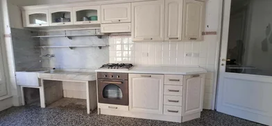 Quarto privado em Via Antonio Crocco, 8/13, 16122 Genova GE, Italy, imagem 1 de 10