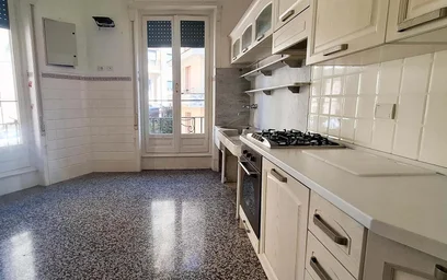 Stanza privata in Via Antonio Crocco, 8/13, 16122 Genova GE, Italy, immagine 3 di 13