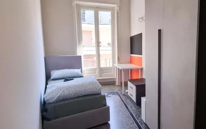 Stanza privata in Via Antonio Crocco, 8/13, 16122 Genova GE, Italy, immagine 10 di 11