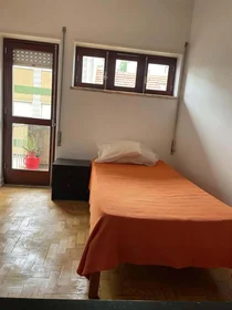私人房间 在 Ladeira do Seminário 74, 3000 Coimbra, Portugal, 10的图像1