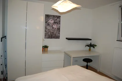 Apartamento inteiro em Bismarckstraße, Innenstadt, imagem 3 de 10