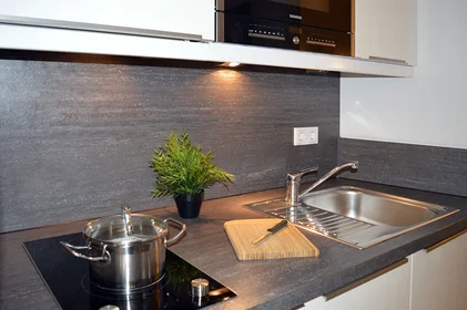 Apartamento inteiro em Bismarckstraße, Innenstadt, imagem 4 de 10
