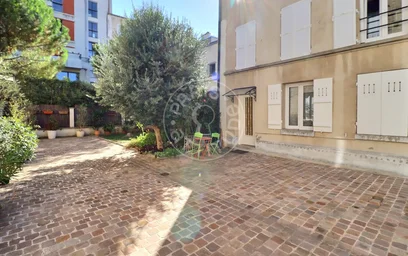 Logement entier à Rue de la Rochefoucauld, image 16 de 16