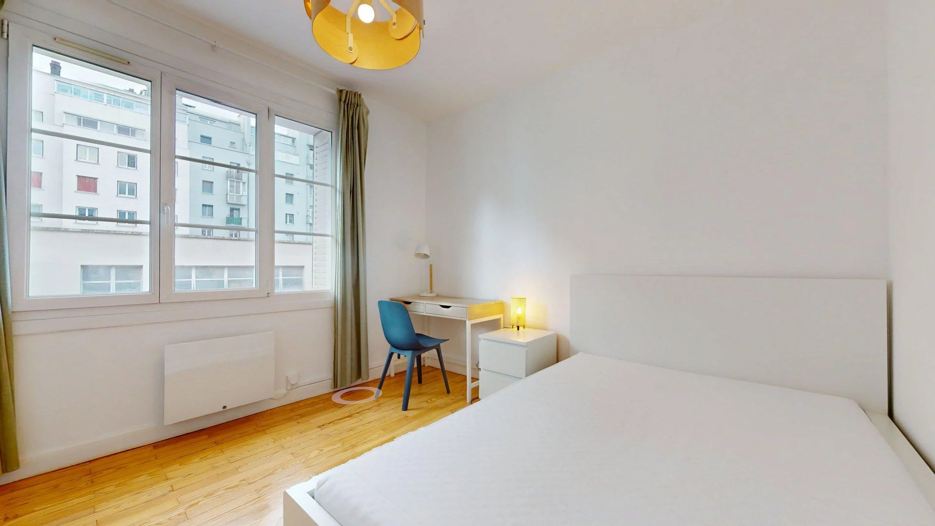 Room for rent in student apartment in , fully furnished