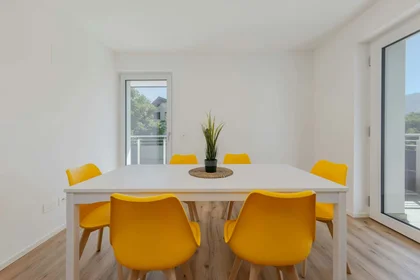 Chambre privée à Via per Cognola, 19, 38122 Trento TN, Italy, image 14 de 31