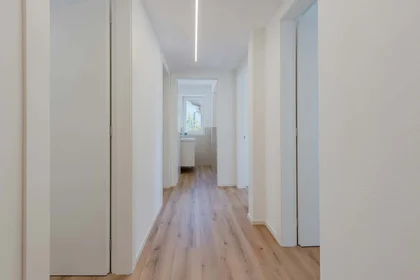 Chambre privée à Via per Cognola, 19, 38122 Trento TN, Italy, image 23 de 29