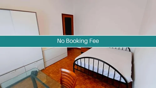 Privatzimmer in der Via Montello, 39, 25128 Brescia BS, Italia, bild 1 von 10