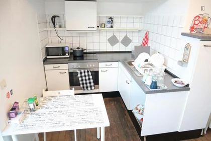 Stanza privata in Combahnstraße, immagine 13 di 37