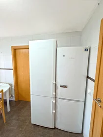 Quarto privado em Calle Arroyo Cedrón, imagem 13 de 20