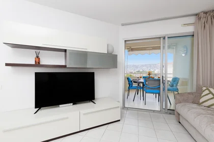 Appartamento intero in Avenue de Cannes, immagine 24 di 25