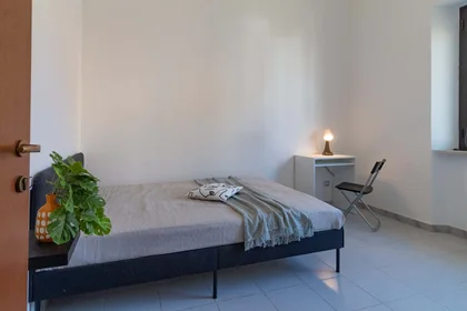 Quarto privado em Viale G. Marconi, 180, 65127 Pescara PE, Italia, imagem 6 de 37