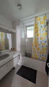 Prywatny pokój 1b Rue Galilée, obraz 4 8