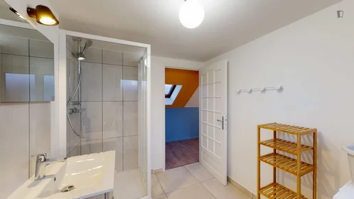 Chambre privée à rue d'Isly, image 12 de 12
