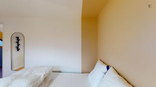 Chambre privée à rue d'Isly, image 3 de 13