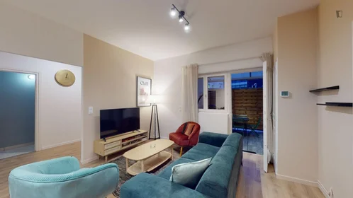 Stanza privata in rue d'Isly, immagine 5 di 11