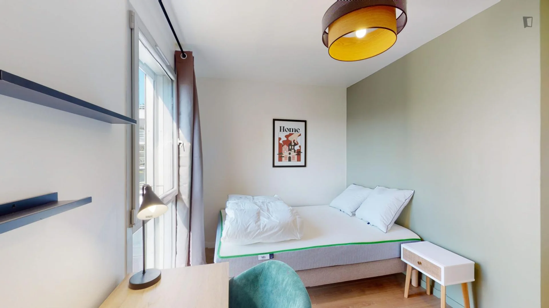 'de öğrenci dairesinde, tamamen mobilyalı kiralık oda