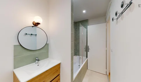 Quarto privado em Boulervard Adolphe Billault, imagem 12 de 13