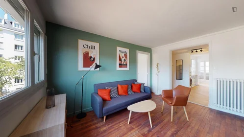 Quarto privado em Boulervard Adolphe Billault, imagem 5 de 13