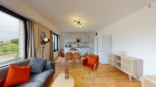 Quarto privado em Avenue du Centre, imagem 8 de 12