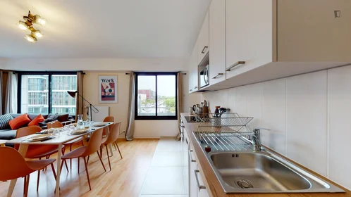 Quarto privado em Avenue du Centre, imagem 10 de 12