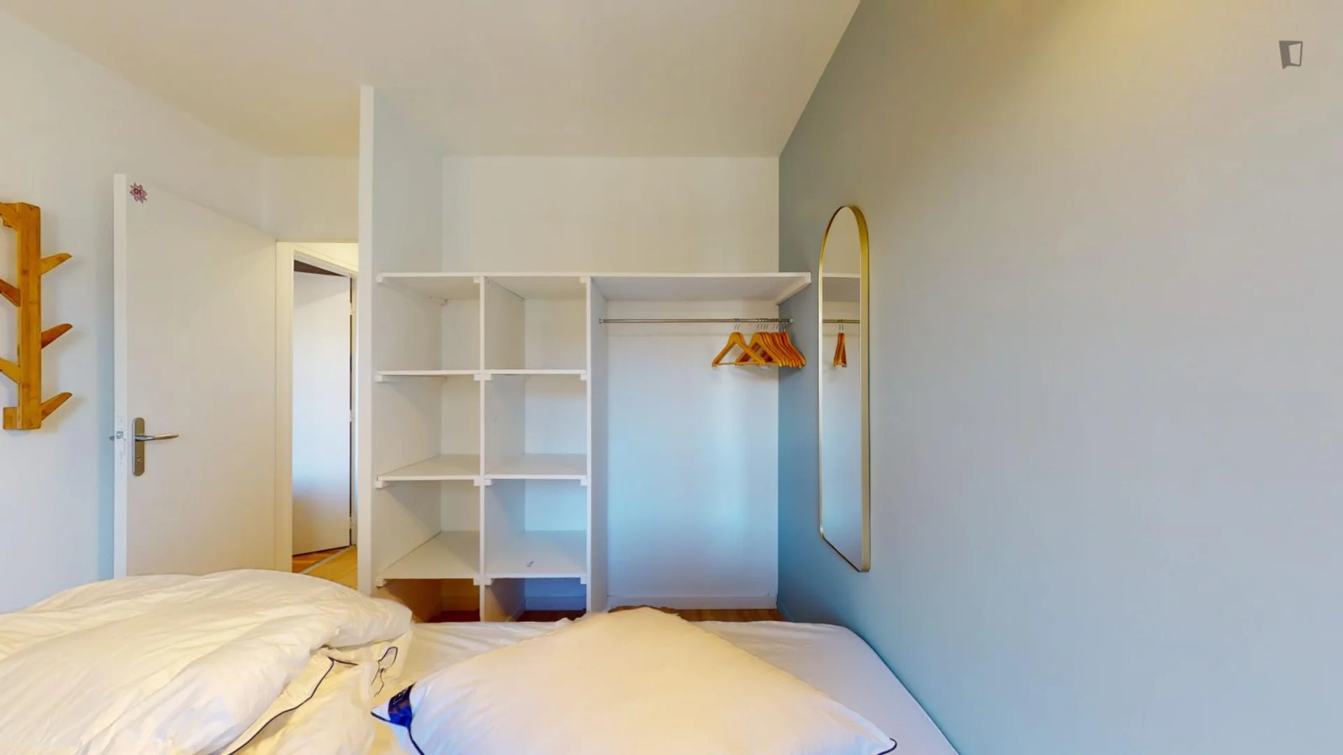 Chambre à louer dans un appartement d'étudiant à , entièrement meublée