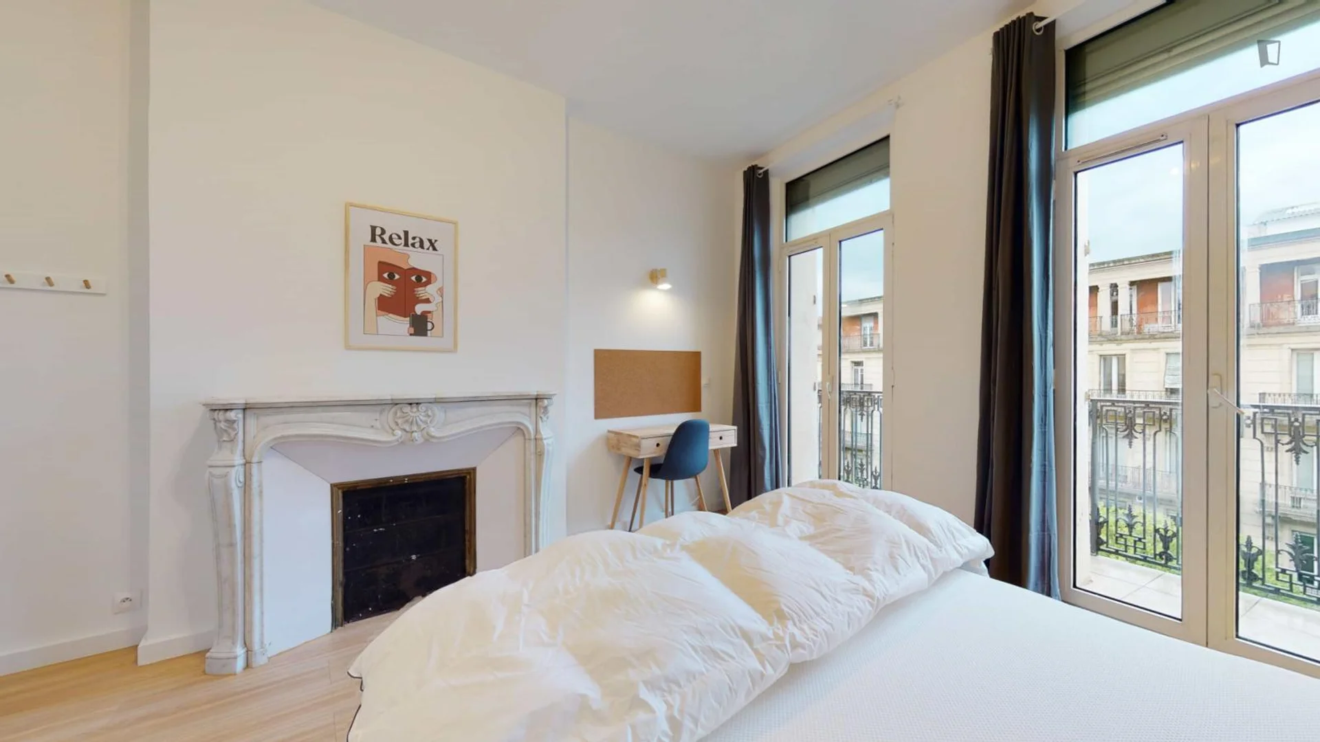 Habitación para estudiantes en  con modernas comodidades