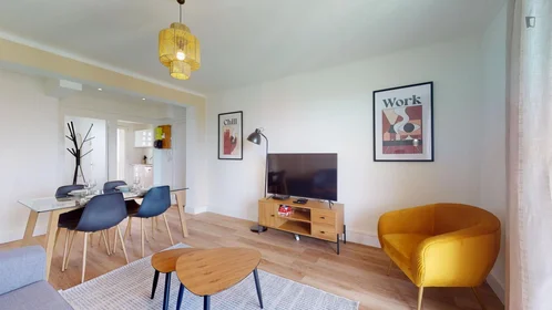 Stanza privata in 90, boulevard de Roux , immagine 10 di 12