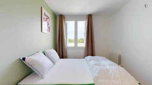 Habitación privada en Allée de la Futaie, imagen 1 de 9