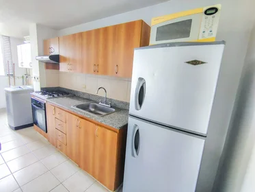 Dairenin tamamı konumu Calle 8 Sur # 43B-112, 12 30 görüntüsü
