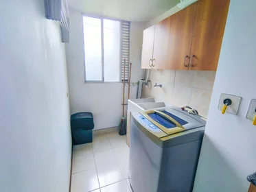 Dairenin tamamı konumu Calle 8 Sur # 43B-112, 14 30 görüntüsü
