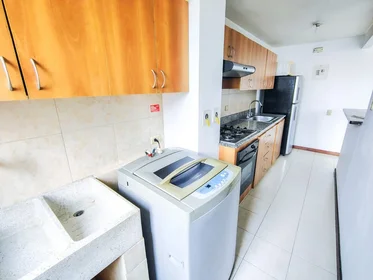 Dairenin tamamı konumu Calle 8 Sur # 43B-112, 15 30 görüntüsü