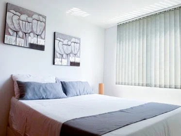 Dairenin tamamı konumu Calle 8 Sur 43b - 112, 22 34 görüntüsü