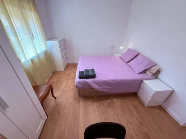Habitación privada en C. de Sta. Julia, 12, Puente de Vallecas, 28053 Madrid, Spain, imagen 1 de 31