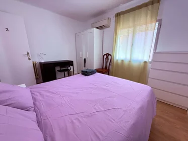 Habitación privada en C. de Sta. Julia, 12, Puente de Vallecas, 28053 Madrid, Spain, imagen 3 de 31
