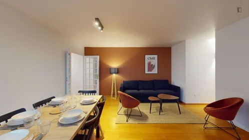 Private room at Rue Maria Callas, image 8 of 22