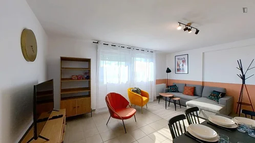 Private room at Rue Léon Jouhaux, image 5 of 20