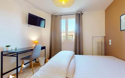 Chambre privée à 4 Rue Poret de Blosseville, 76100 Rouen, France, image 5 de 20