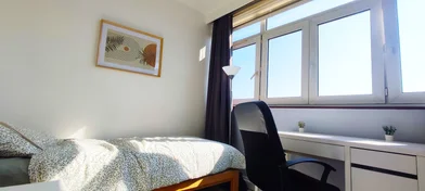 Habitación privada en Résidence du Parc de Petit Bourg, imagen 2 de 4