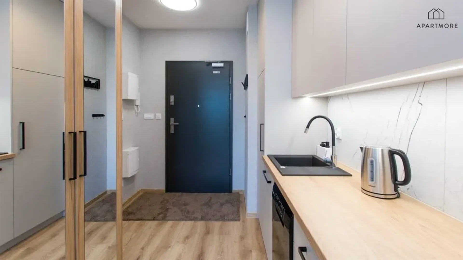 Minimalist student studio in  with efficient layout
