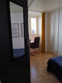 Özel oda konumu R. Dr. Guilherme Moreira, 31 31 görüntüsü