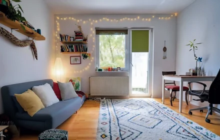 Logement entier à Reichenberger Straße 74, image 1 de 17
