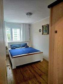 Entire apartment at 41, image 12 of 16