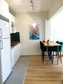 Logement entier à Sefai Efendi Sokak 9, image 2 de 13