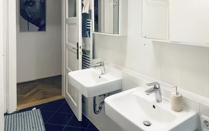 Chambre privée à Schleißheimer Straße, Milbertshofen, image 9 de 10