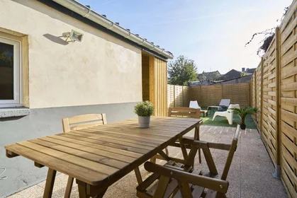 Stanza privata in 23 Rue Bouguereau, 59000 Lille, France, immagine 24 di 31
