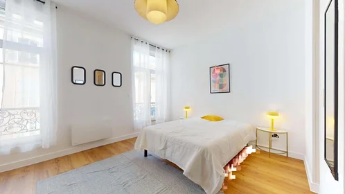 Private room at 76 Av. Jean Jaurès, 51100 Reims, France, image 3 of 28