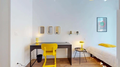 Private room at 76 Av. Jean Jaurès, 51100 Reims, France, image 6 of 25
