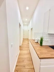Private room at Krefelder Straße, Innenstadt, image 8 of 10